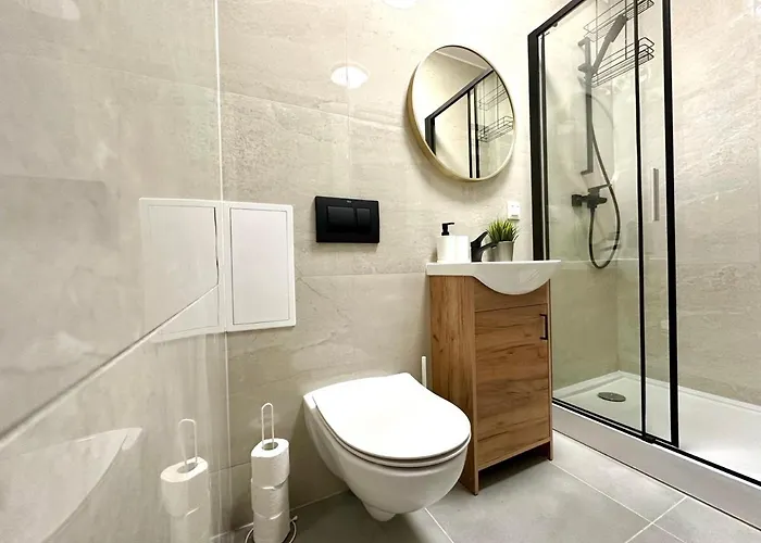 Mmrent Forest グダニスク